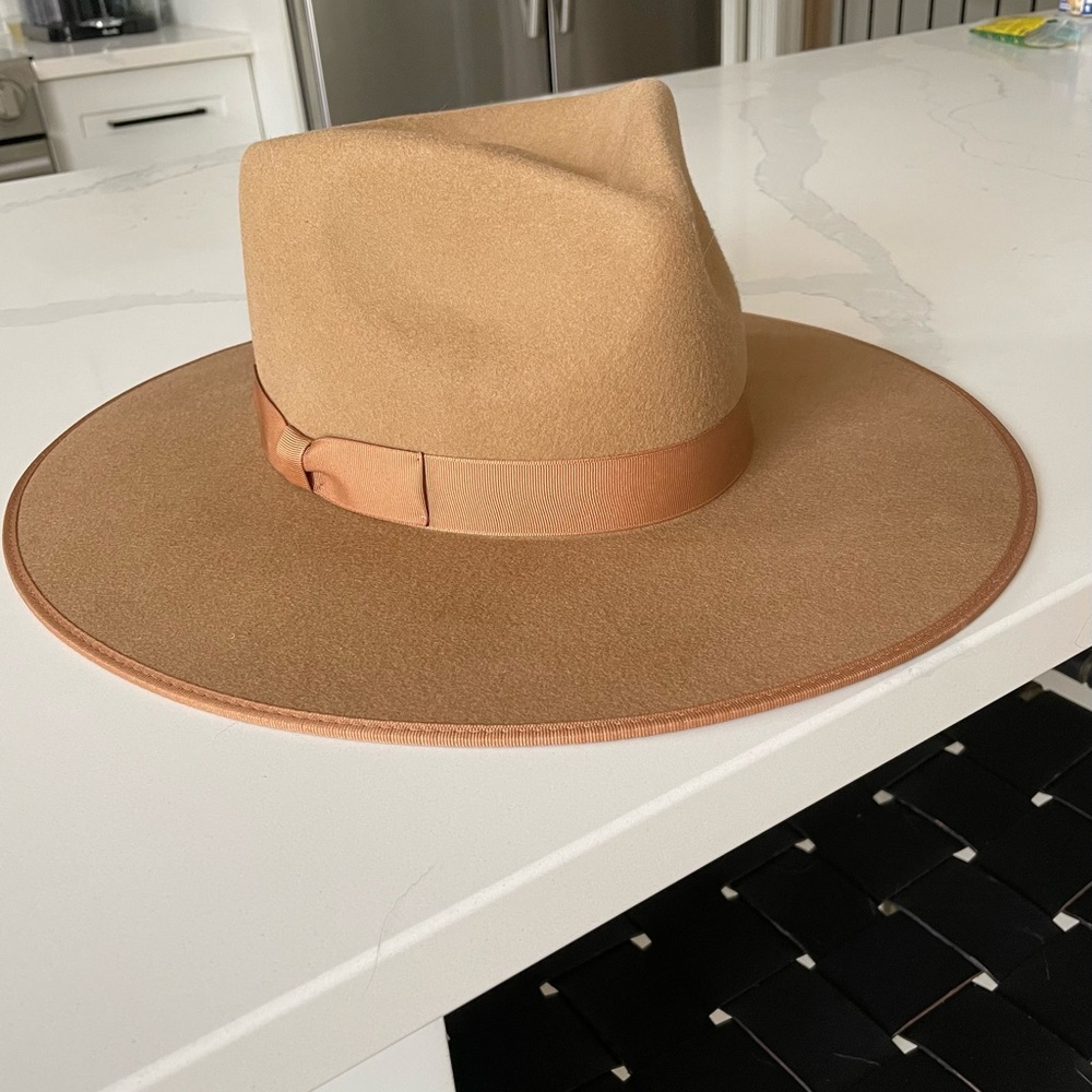 BNWT Teak Rancher - Picture 4 of 4